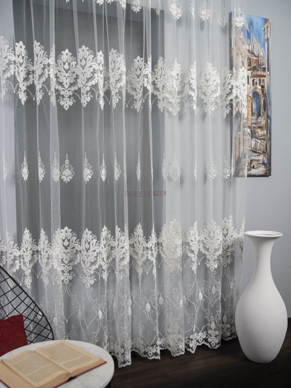 Perdea tulle brodat ivoire