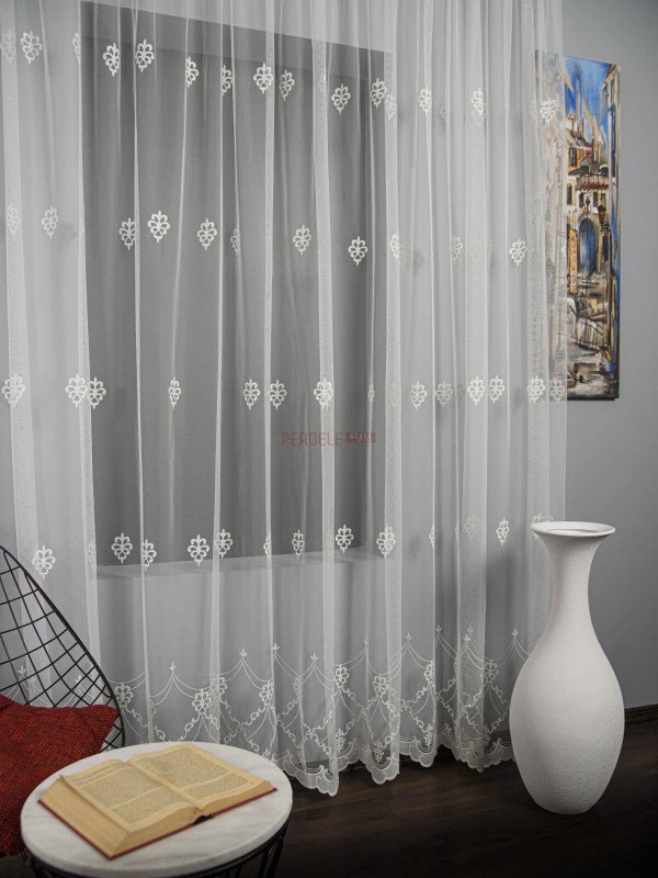 Perdea tulle brodat ivoire