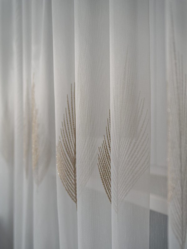 Perdea tulle brodat ivoire/auriu