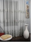 Perdea tulle brodat ivoire,gri