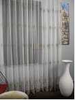 Perdea tulle brodat maro