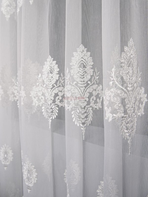 Perdea tulle brodat crem