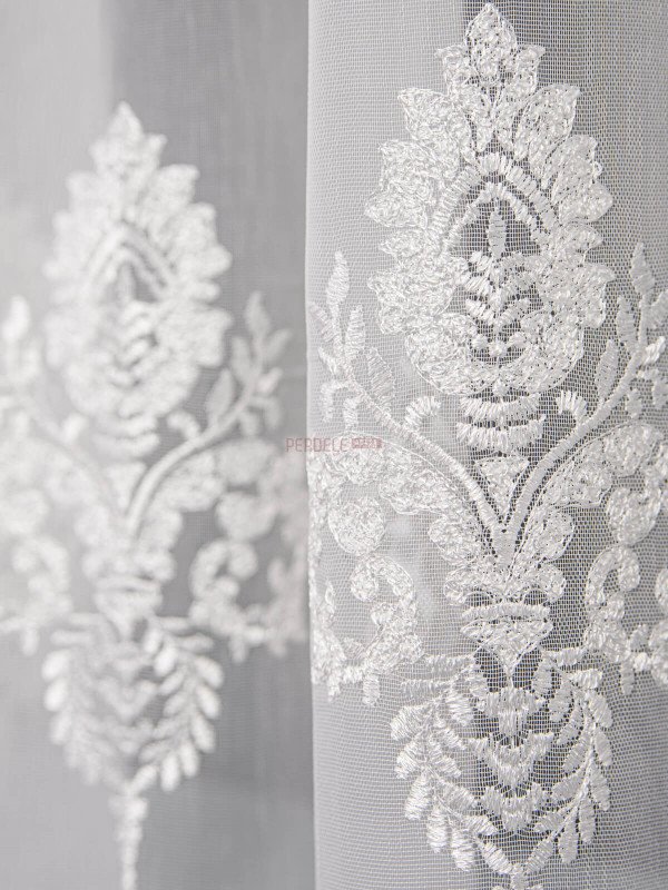 Perdea tulle brodat crem