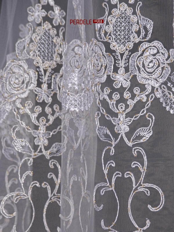 perdea tulle crem/auriu