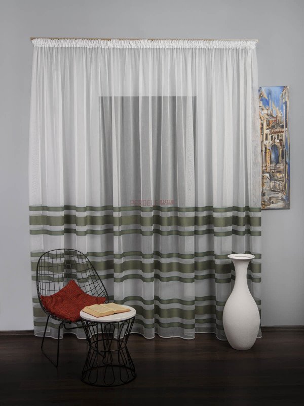 Perdea tulle dungi verde
