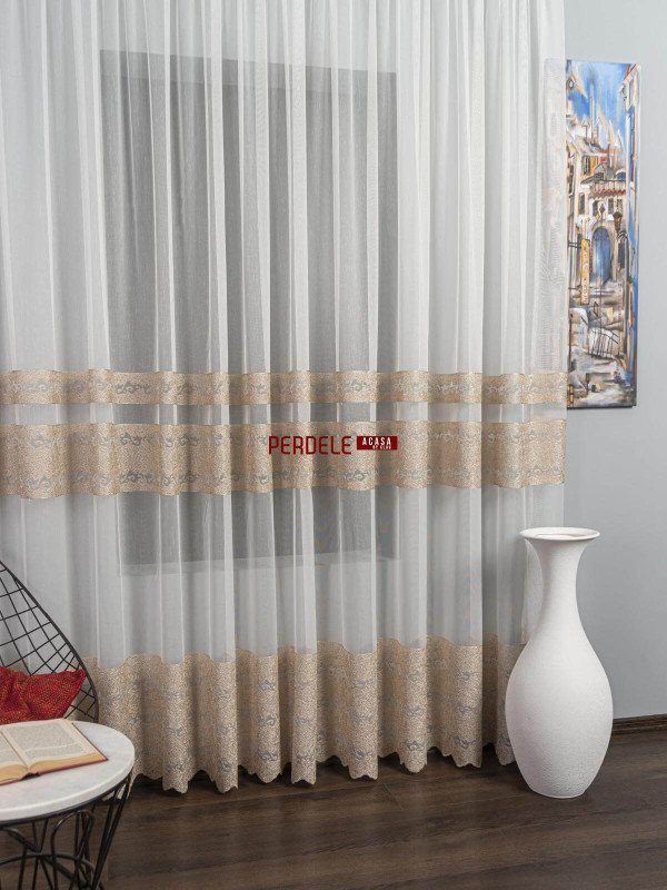 Perdea tulle ivoire,auriu