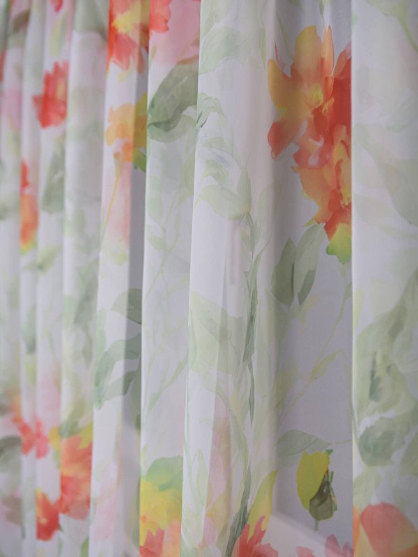 Perdea voal flori multicolore
