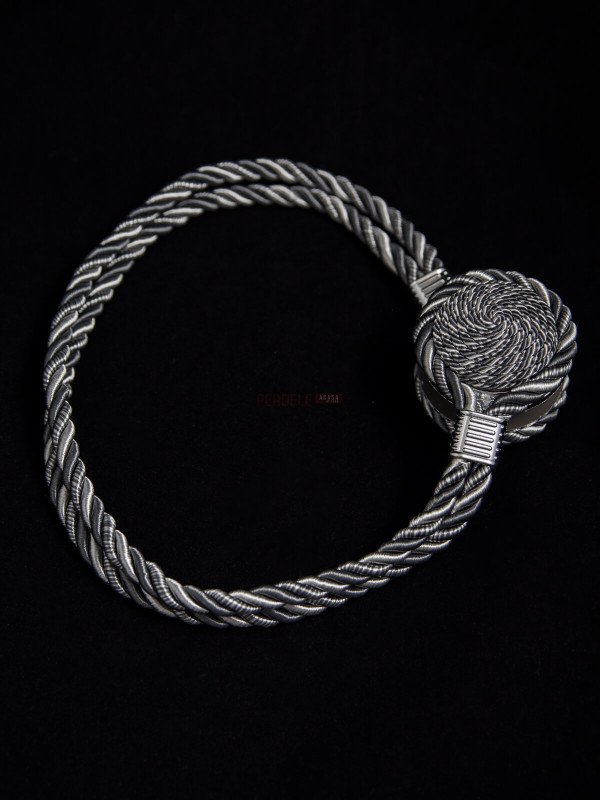 Set 2 magneti gri in doua nuante Set 2 magneti gri in doua nuante