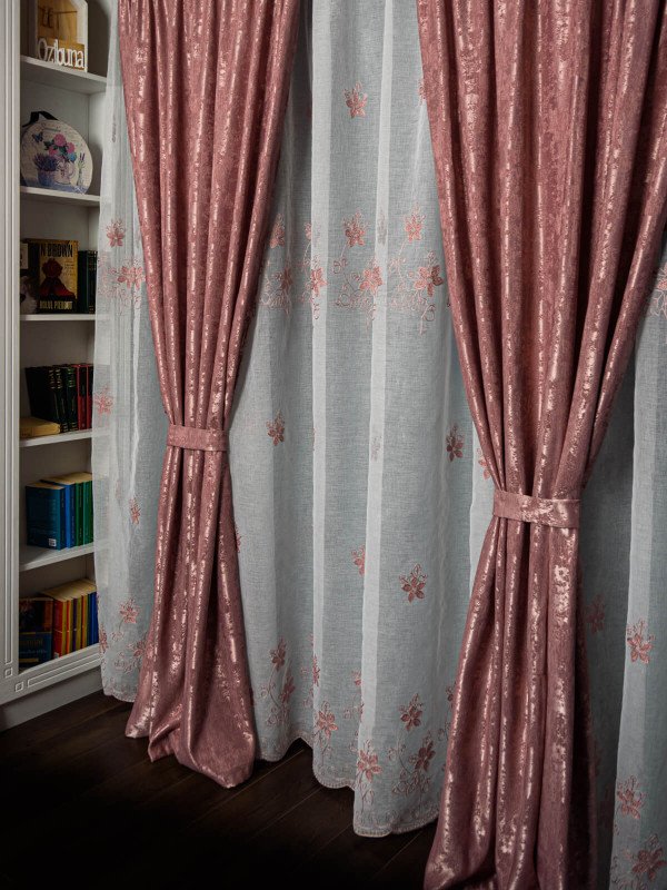Set perdea si draperie Gabriela