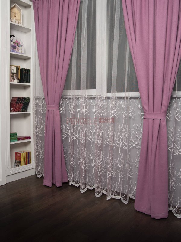 Set perdea si draperie Ilinca Set perdea si draperie Ilinca