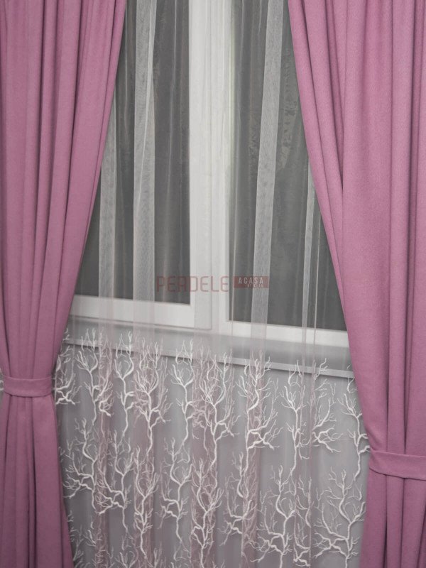 Set perdea si draperie Ilinca Set perdea si draperie Ilinca