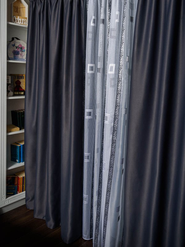 Set perdea si draperie Iustin Set perdea si draperie Iustin