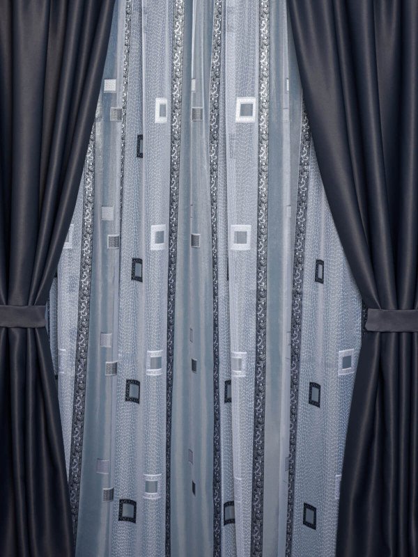 Set perdea si draperie Iustin Set perdea si draperie Iustin