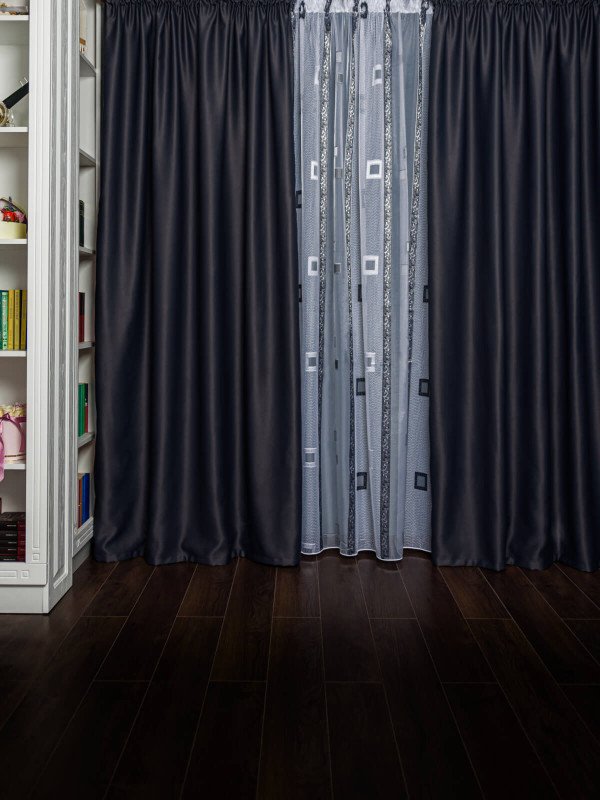 Set perdea si draperie Iustin Set perdea si draperie Iustin