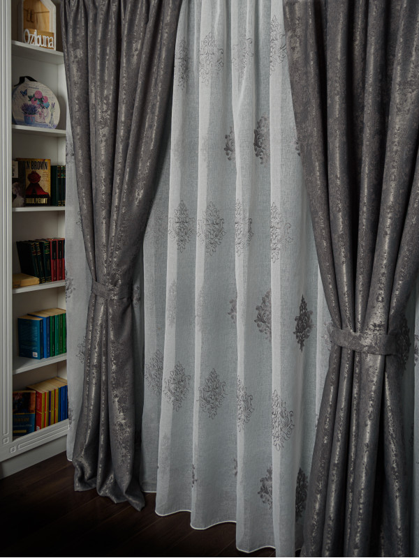 Set perdea si draperie Sergiu