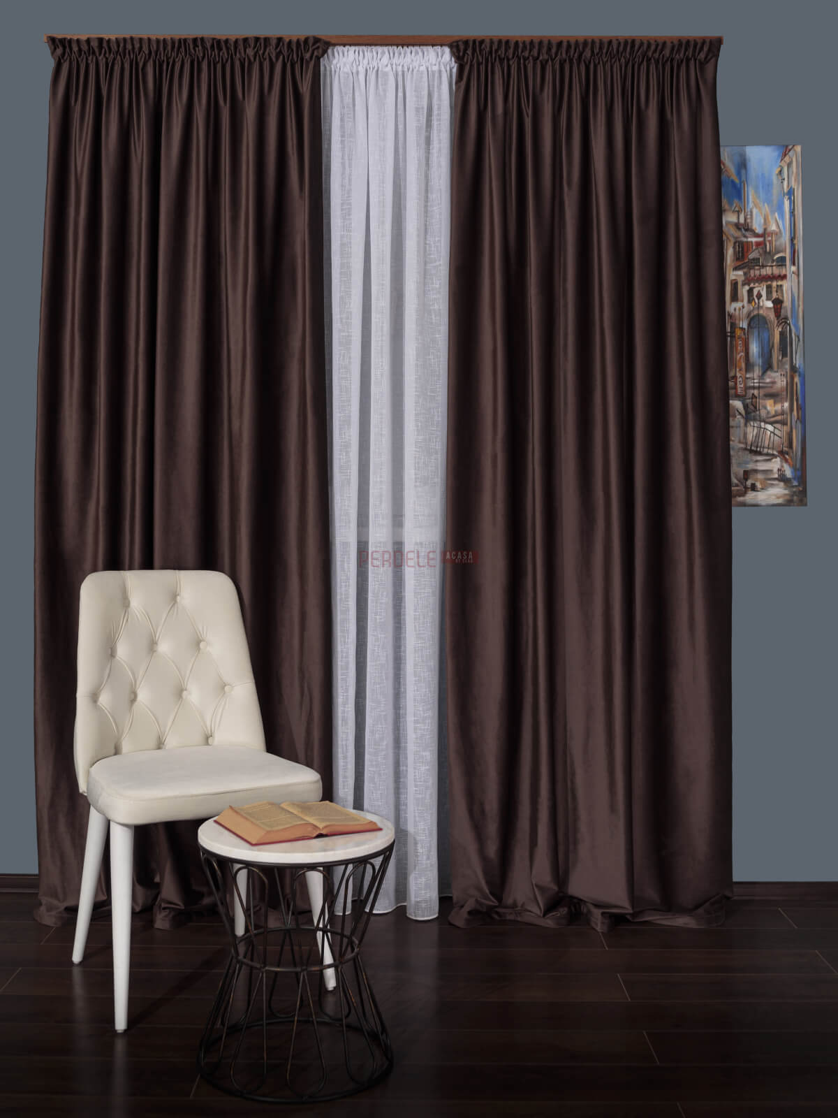 Draperie catifea maro