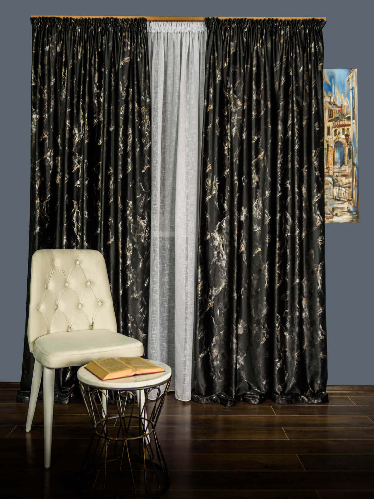 Draperie catifea negru cu insertii auriu