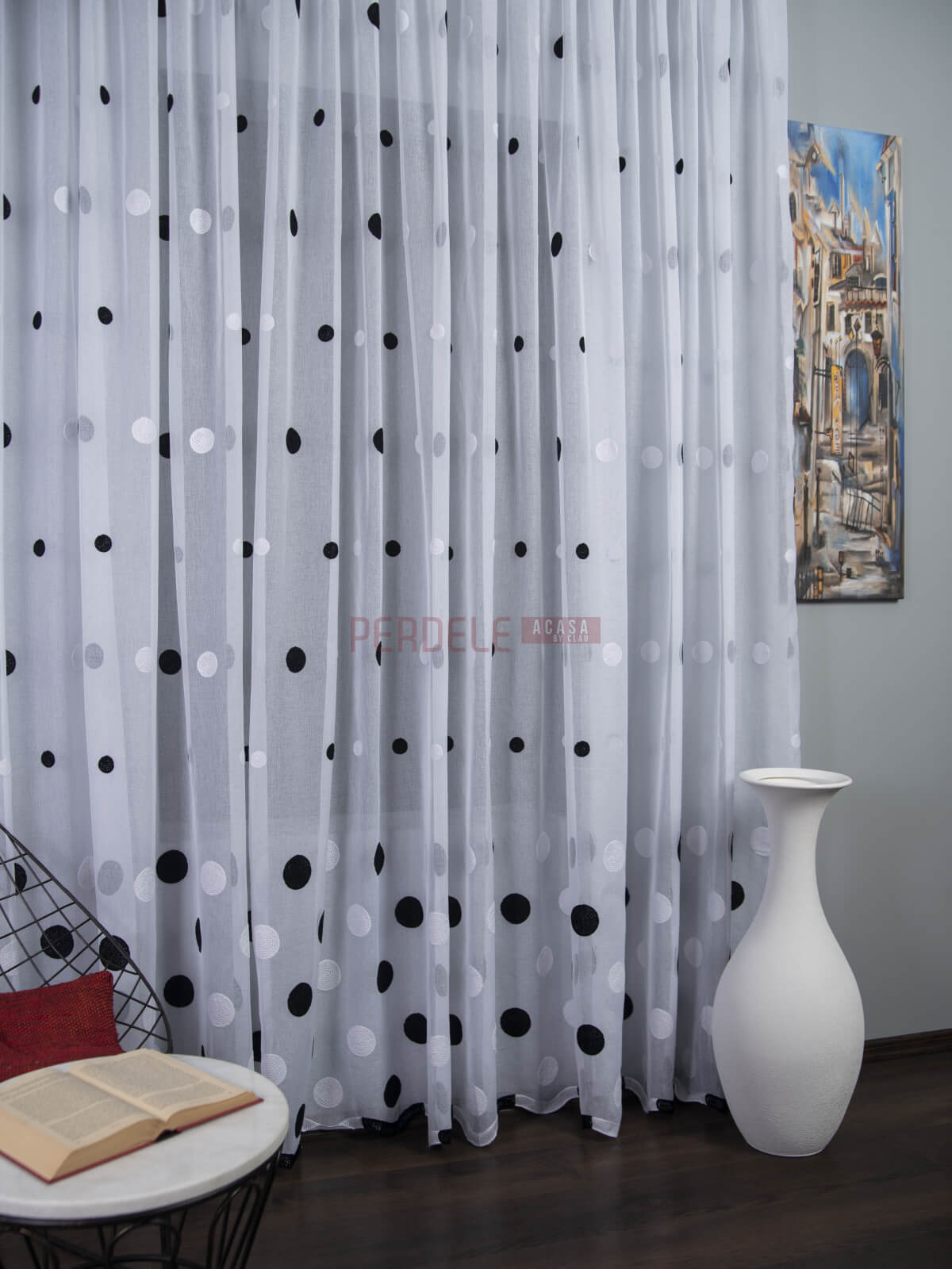 Perdea in brodat, alb/negru, model buline - 1 | YEO