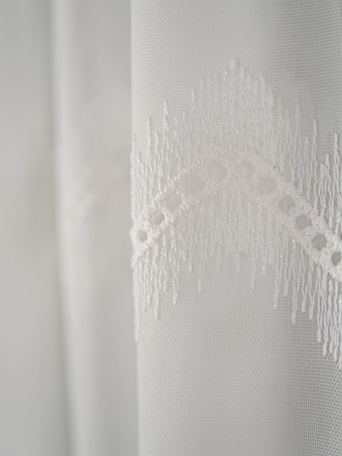 Perdea tulle brodat, crem - 1 | YEO
