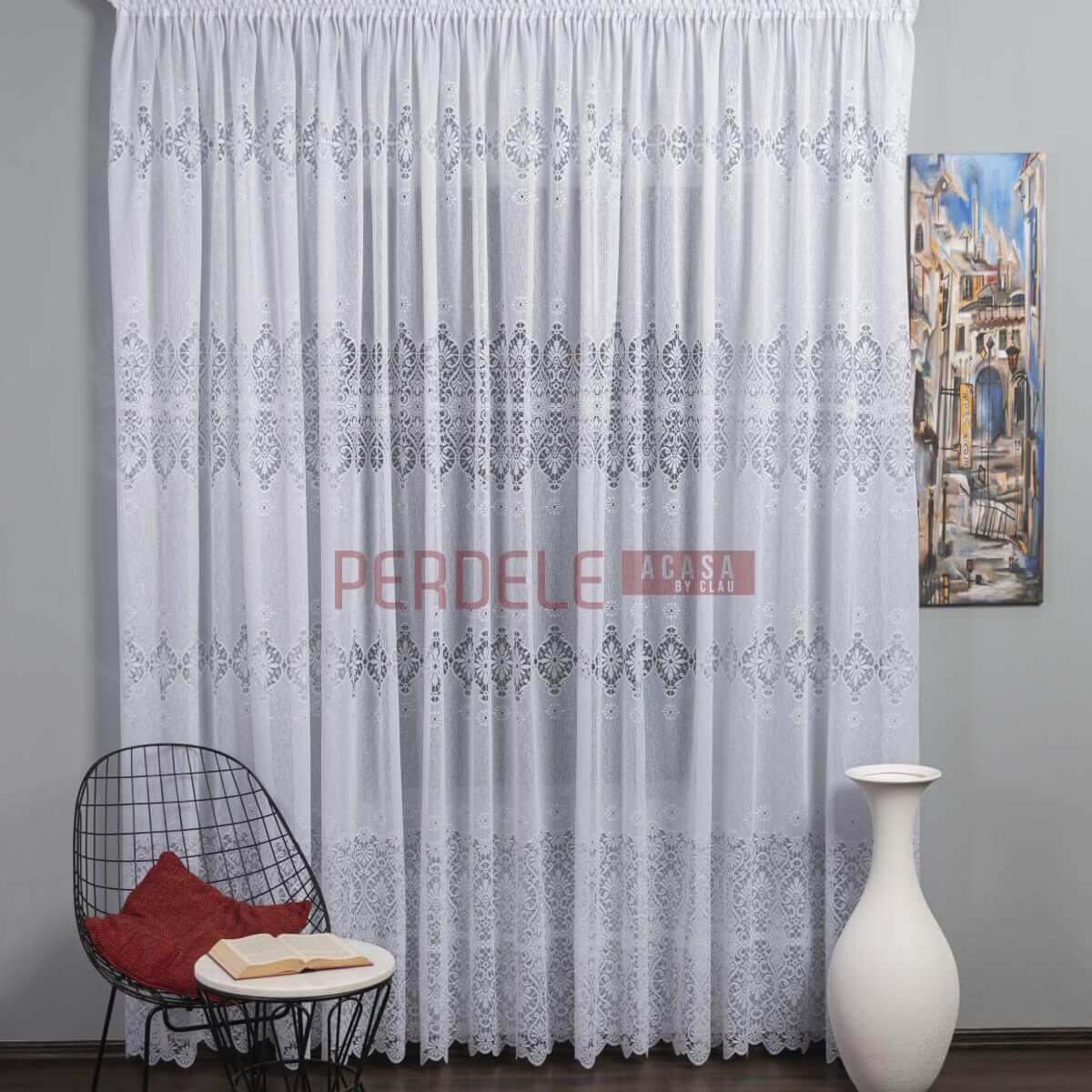 Perdea De Pascani Alb