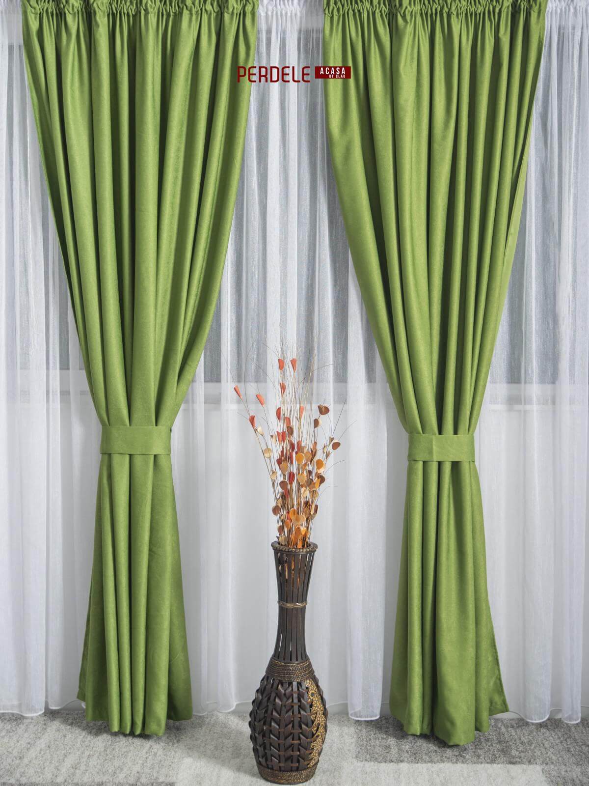 Draperie soft verde