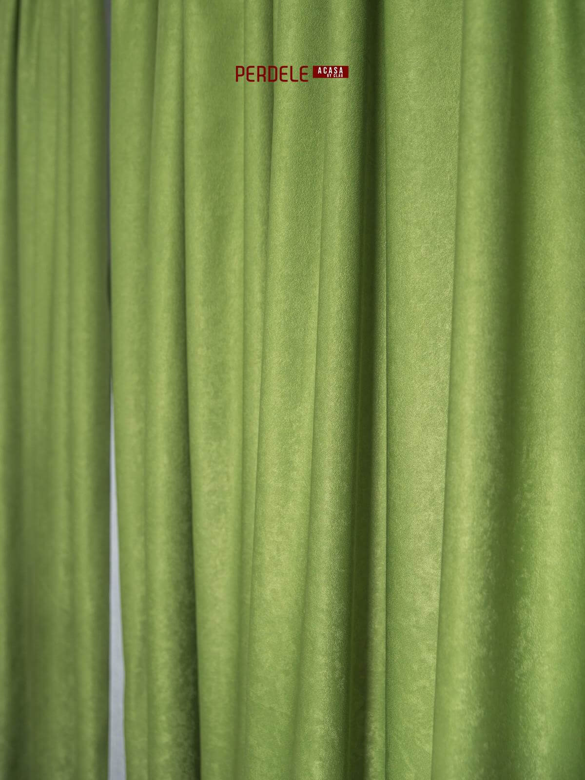 Draperie soft verde