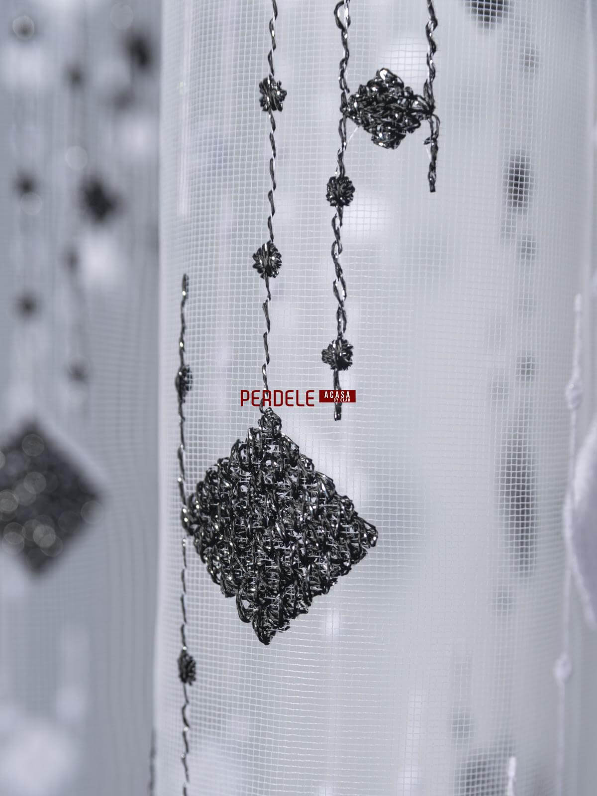 Perdea tulle alb,negru